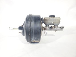 96 97 Ford F350 OEM Power Brake Booster With Master Cylinder RWD 7.3L - £98.91 GBP