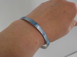 Stacking Bangle Bracelet Light Blue W/ Silver Color Metal Fashion Jewelry 8InCir - $14.99