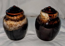 Vintage Pfaltzgraff Gourmet Brown Drip Glaze Salt &amp; Pepper Shakers with Stoppers - £14.56 GBP