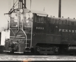 Pennsylvania Railroad PRR #9233 DS-4-4-6 Locomotive Train B&amp;W Photo Thorndale PA - £7.52 GBP