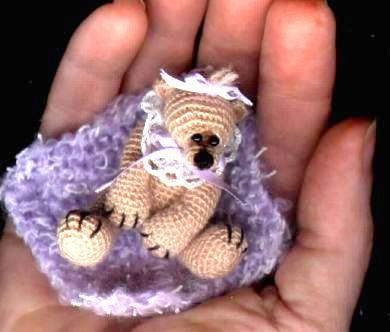 SYLVIA Mini Thread Crochet Bear Pattern / Edith Molina PDF Download