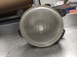 Right Fog Lamp Assembly For 05-08 Dodge Magnum  5.7 - $34.60