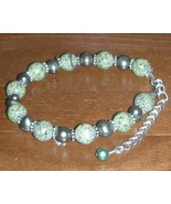  RAVISHING RUSSIAN JADE AND FW PEARLS BEADS BRACELET - $570.94 MXN