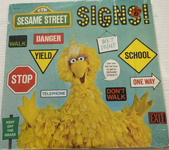 Sesame Street - SIGNS- Ctw 22077 - Vinyl Record - 1977 - £7.75 GBP