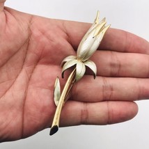 Silver Tone Long Stem Floral Pin Brooch 3 1/2&quot; x 1&quot;  - £9.74 GBP