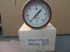 McDaniel Controls Pressure Gauge 0-30 PSI Range 1/4&quot; NPT  AB51110 - £14.69 GBP
