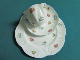 SHELLER POTTERY FINE CHINA ENGLAND ROSE PANTRY TRIO CUP SAUCER PLATE [58] - $74.25