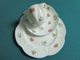 SHELLER POTTERY FINE CHINA ENGLAND ROSE PANTRY TRIO CUP SAUCER PLATE [58] - £58.66 GBP