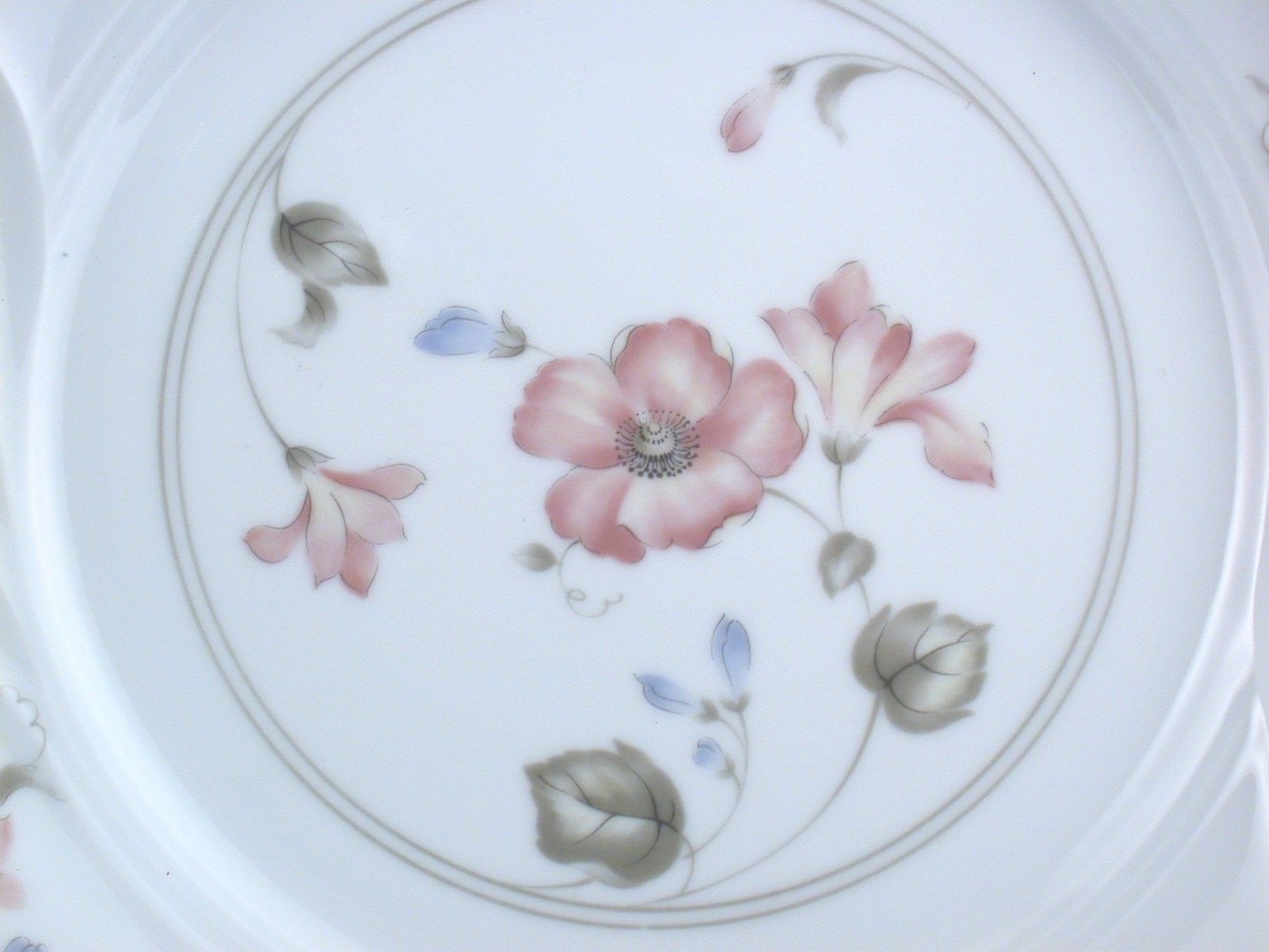 Mikasa Shelburn Salad or Dessert Plate Unused L9707 Item image 2