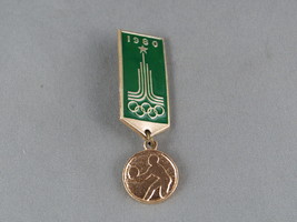 Vintage Summer Olympic Games Pin - Moscow 1980 Volleyball Event - Medall... - $15.00
