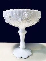 Fenton Vintage 1970’s White Cabbage Rose Milk Glass Scalloped Rim Pedestal Bowl - £18.94 GBP