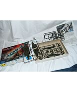 ICM Yak-9K WWII Soviet Fighter 48011 1/48 FS NEW Model Kit New - $477.06 MXN