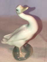 Lladro Goose S Shaped Neck Mint - $24.99