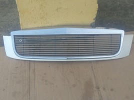 2000-2005 CADILLAC DEVILLE E&amp;G CLASS GRILLE GRILL WITH CHROME SURROUND - $246.51