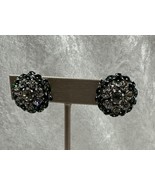 Vintage Green &amp; White Austrian Crystal Clip Earrings - $374.75 MXN