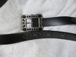 &quot;BLACK LEATHER, EMBROIDERED DESIGN, LARGE SILVER TONE BUCKLE WITH STONES... - £10.10 GBP