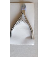 Green Estetica Professional Nail Cuticle Cutter Stainless Steel Sharp Bl... - $10.49 CAD