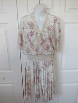 CASTLEBERRY 2pc Polyester Skirt Suit Set Pleated V-Neck 10 Floral Lavender White - £39.58 GBP