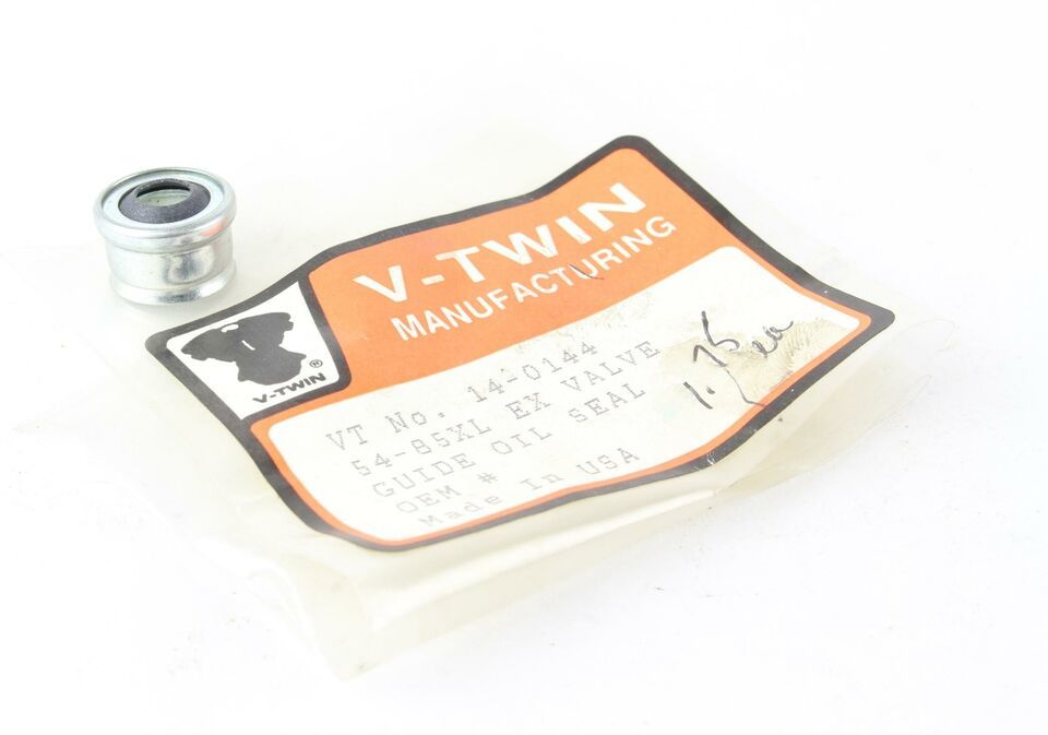 V-Twin Harley-Davidson Exhaust Valve Guide Oil Seal 14-0144 2688 - $6.92