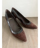 Stuart Weitzman Women&#39;s Collarama Dress Pump US 8 Retails For $325! - $1,855.49 MXN
