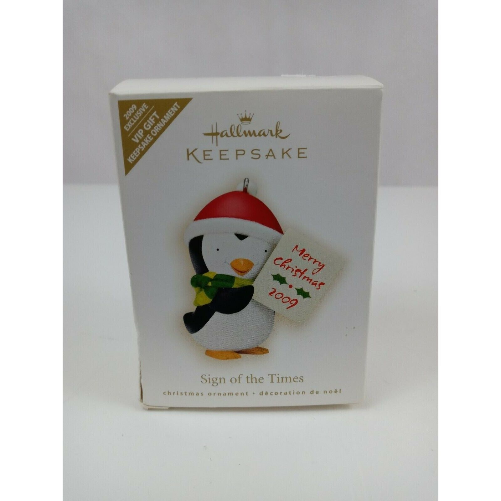 2009 Hallmark VIP Gift Keepsake Ornament Sign Of The Times Penguin - $5.77