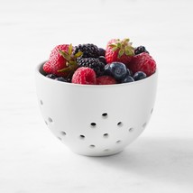 Ceramic Colander - $427.63 MXN