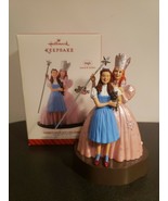 Wizard Of Oz Dorothy &amp; Glinda THERE&#39;S NO PLACE LIKE HOME Hallmark Sound ... - $44.55