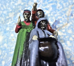 &quot;The Three Witches &quot; Pewter Thimble - $25.00