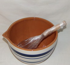 Mixing Bowl w Whisk Blue White Stripe Porcelain Bowl w/ Spout 8.5&quot;  New ... - $39.00