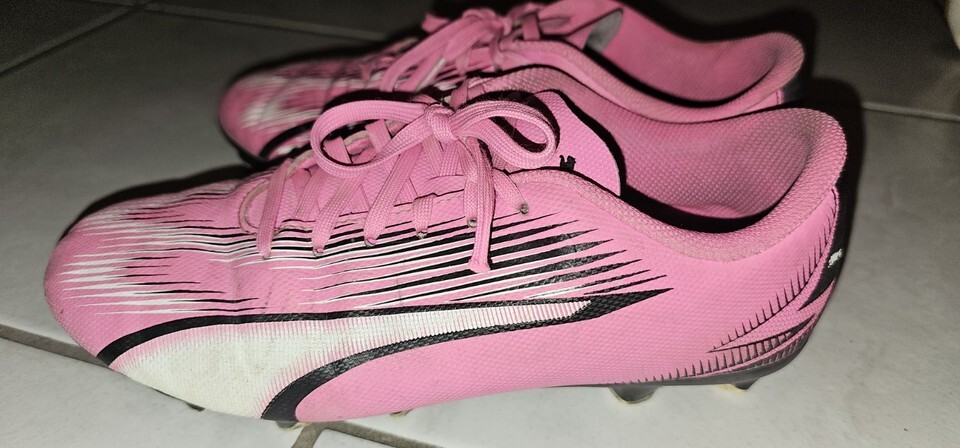 Pink Puma Soccer Cleats US 5.5 107775-01 Shoes Item image 5