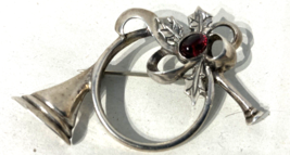 Vintage Jezlaine Sterling Silver Christmas Pin Brooch French Horn Holly Filenes - £27.90 GBP