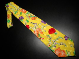 Point Carre of Beverly Hills Neck Tie Bright Yellow with Floral Design Italy - £11.18 GBP