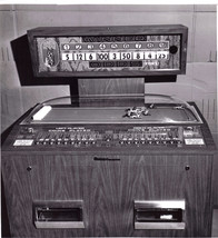 VINTAGE ARCADE GAME MACHINE B&amp;W photograph - £7.93 GBP