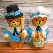 VTG Enesco 1986 Bear Collectible Salt &amp; Pepper Shaker Set Thanksgiving Pilgrims - $6.13