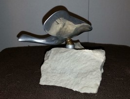 Hoselton Canada Canadian Goose Duck Sculpture Mid Century Modern on Rock Signed - £35.38 GBP