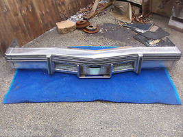 1977 1978 1979 Coupe Sedan Deville Front Bumper Oem Used Dent Cadillac Fleetwood - £736.17 GBP