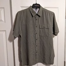 The North face short sleeve size large shirt - $14.85