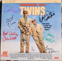 TWINS LAZER DISC SIGNED X7 - Arnold Schwarzenegger, Danny DeVito, Chloe ... - £612.78 GBP