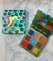 Makeup Revolution Disney The Lion King CIRCLE OF LIFE Eye Shadow Palette - $18.75