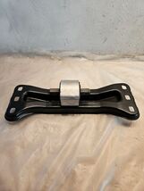 12 13 14 15 Mercedes Benz C250 W204 Transmission Support Mount Bracket OEM - $49.40