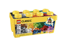 LEGO Classic Medium Creative Brick Box Set 10696 (k) - £106.82 GBP