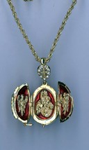 Religious Egg Pendant w/clear Crystal Cross, Red main with decor and more - $902.05 MXN
