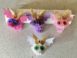 Set of 4 Dragon Themed Party Favors/Ornaments Squeezum/Kissers - Pastel Colors - £9.57 GBP