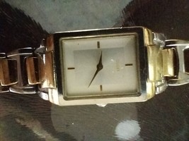 Guess - Wristwatch - £11.50 GBP