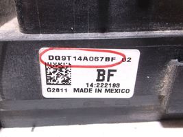 13-14  FORD FUSION/MKZ/  W/ REAR VIEW CAMERA / ENGINE BAY/  FUSE/RELAY/BOX image 3