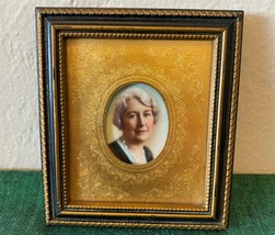 Vintage PHOTO Old Woman Gold Victorian - £23.72 GBP