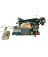 White Sewing Machine Dressmaster Sewin - $136.28 CAD