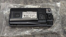 Motorola RLN6308 Ultra Capacity Battery 7.2V 17.3Wh 2400mAh RDX Radios New - $1,480.46 MXN