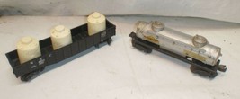 Lot Of 2 Lionel Train Cars - 2 Dome Tank Car &amp; 6462 Gondola w Canisters - £13.74 GBP