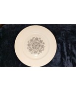 ENOCH WEDGWOOD MANCHESTER PLATINUM TRIM 10&quot; DINNER PLATE NO CHIPS OR CRACKS - $280.14 MXN